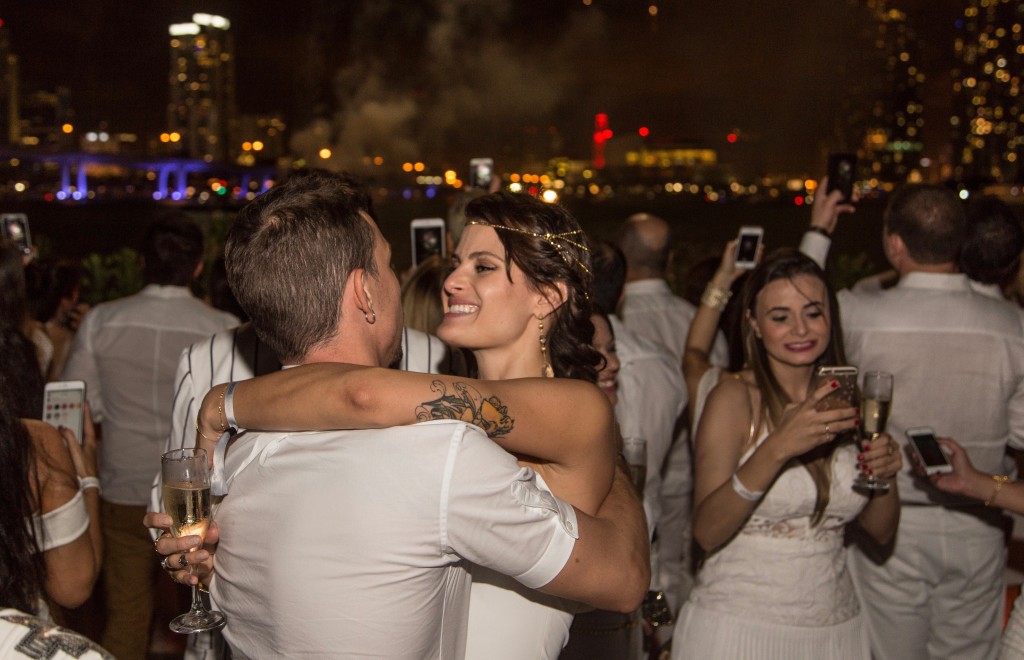 A Felicidade Di Ferrero e Isabeli Fontana