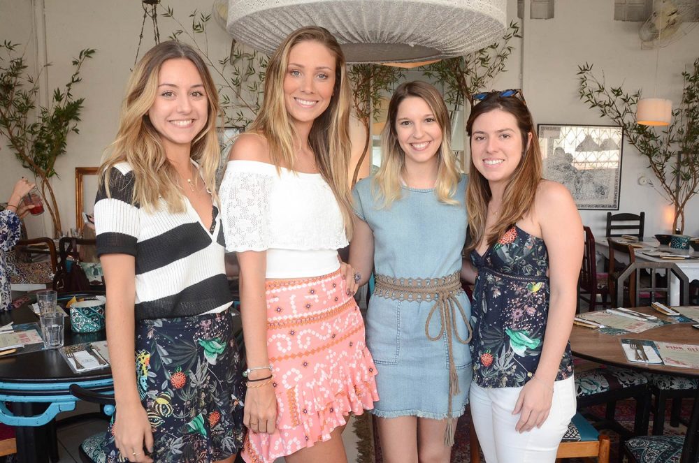 Paula Trabbold, Vanessa Bello, Monica Marques e Giovanna Ximenes