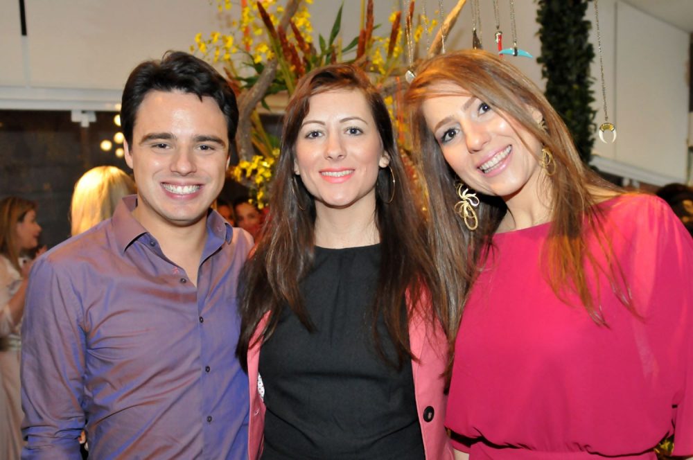 Marco Malzone, Gisele e Graziela Dib 