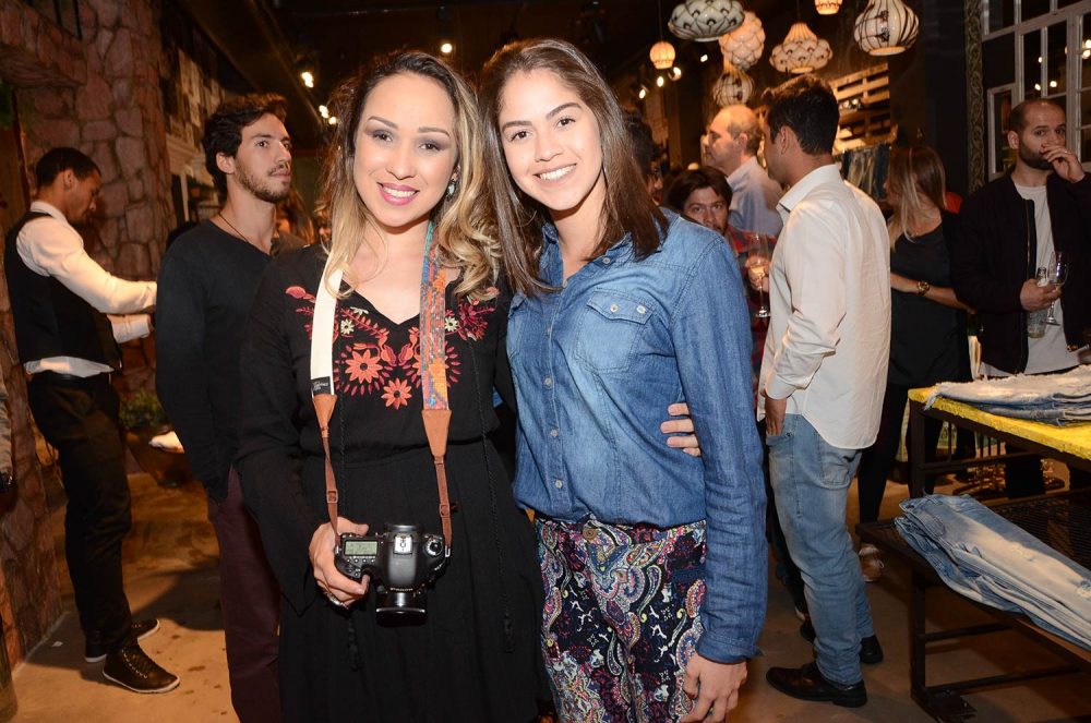 Suelen Nobrega e Marina Camargo